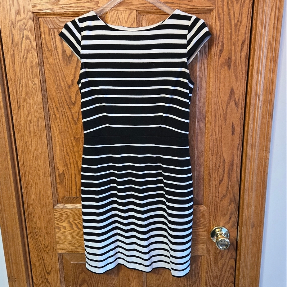 LOFT by Ann Taylor Midi Striped Dress 💲BUNDLE AND SAVE BIG💲